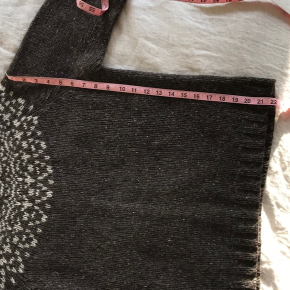 Siskind Sweater - Picture 6 of 9